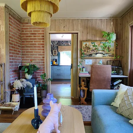 Cozy House With A Garden, Child-friendly *