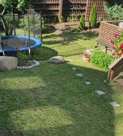 Cozy House With A Garden, Child-friendly Σπίτι διακοπών *